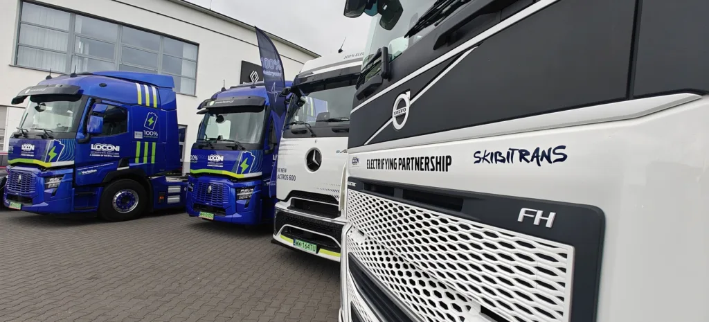 Elektryczne ciągniki sprawdzają się w transporcie intermodalnym - wywiad skibitrans