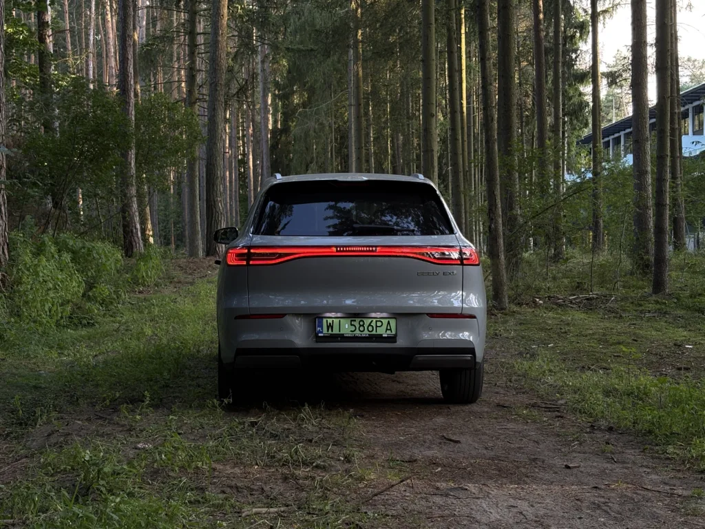 Geely EX5 - elektryczny SUV na dłuższej trasie - 11 1