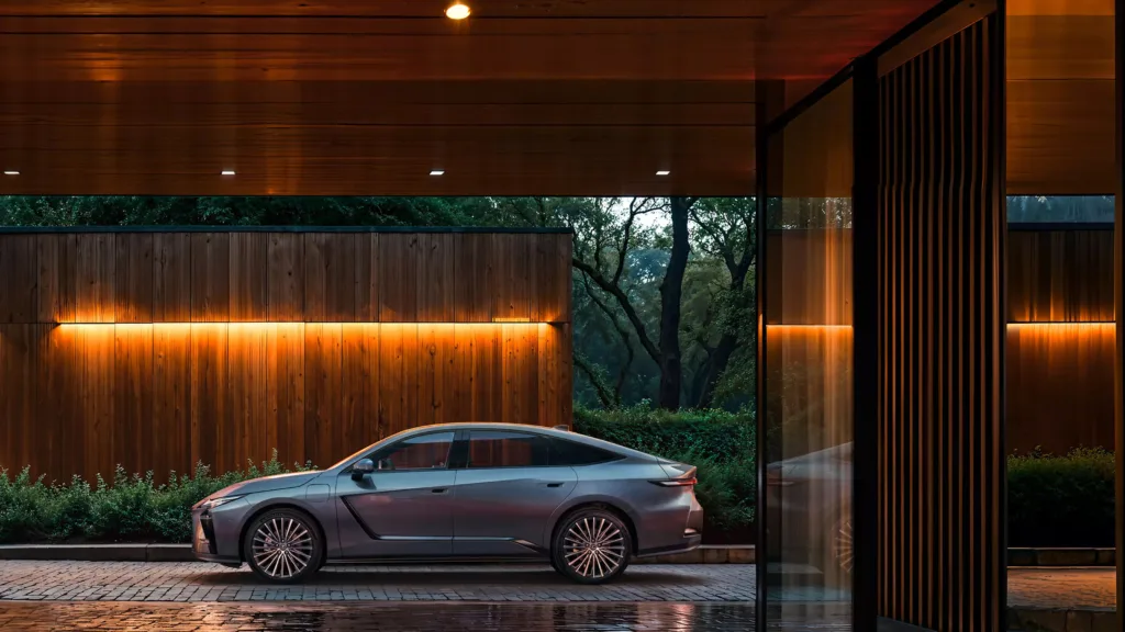 Nowy Lexus ES: teraz także elektryczny. Początek sprzedaży w Polsce - ES MY26 FullCanvas preview Page 7 Image 0001 Large Landscape