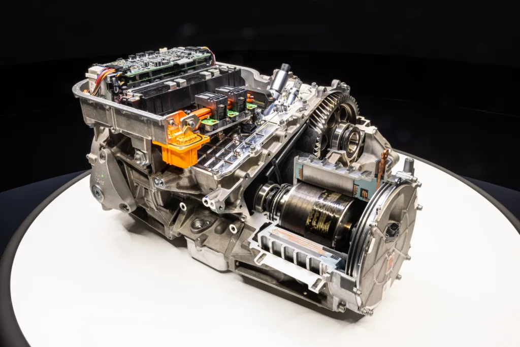 Ferrari pokazało architekturę modelu elektrycznego. Czy przekona purystów? - H5A1259 684324ae 2689 4e06 bbd7 fa7204697b2f