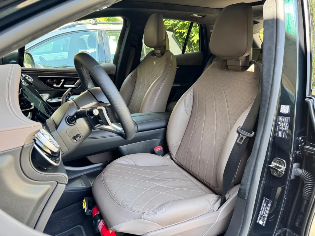Mercedes EQE 500 4Matic fotele