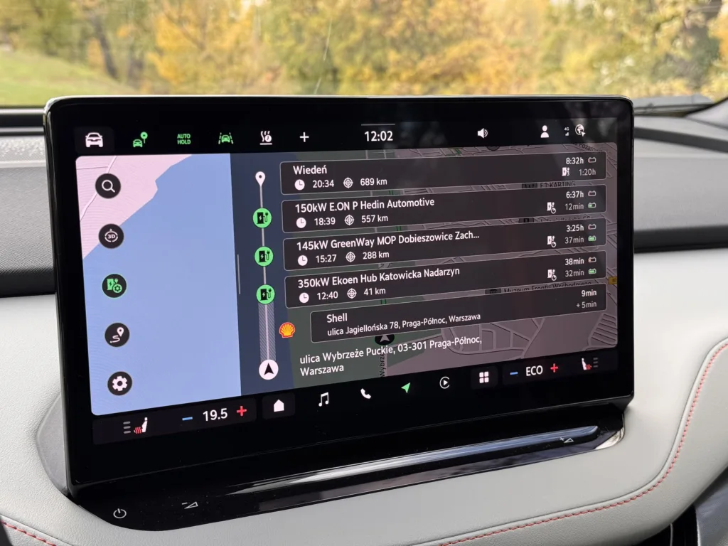 Skoda Elroq to funkcjonalny i poręczny SUV „w sam raz”. Z jednym „ale” - Skoda Elroq 22