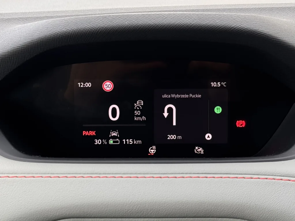 Skoda Elroq to funkcjonalny i poręczny SUV „w sam raz”. Z jednym „ale” - Skoda Elroq 28