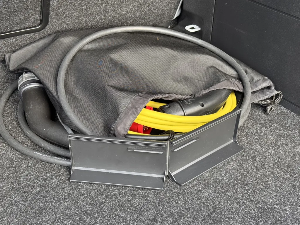 Skoda Elroq to funkcjonalny i poręczny SUV „w sam raz”. Z jednym „ale” - Skoda Elroq 57