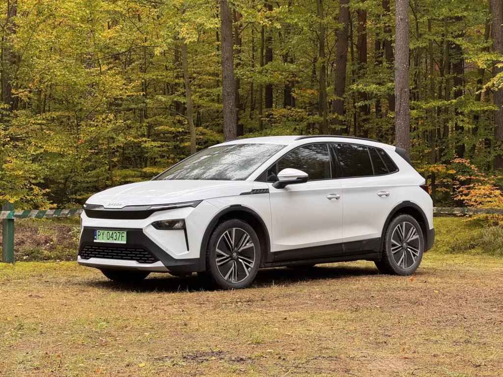 Skoda Elroq to funkcjonalny i poręczny SUV „w sam raz”. Z jednym „ale” - Skoda Elroq 60