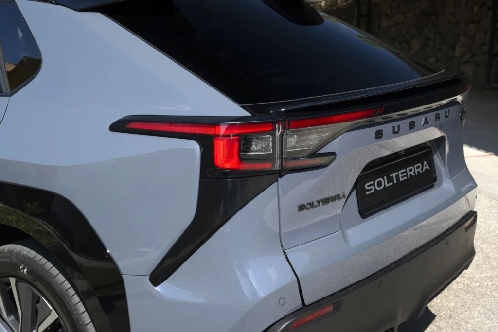 Zażyłem nowych Subaru Uncharted i Solterra w pigułce. To kontynuacja leczenia porajdowego „kaca” - Solterra 09