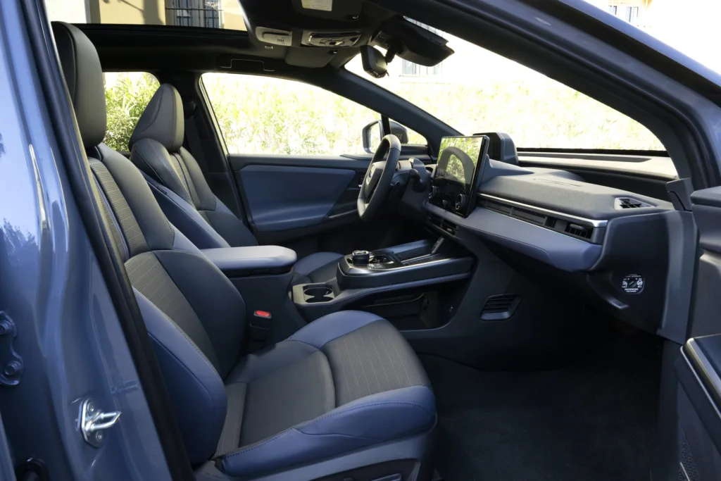 Zażyłem nowych Subaru Uncharted i Solterra w pigułce. To kontynuacja leczenia porajdowego „kaca” - Solterra 18