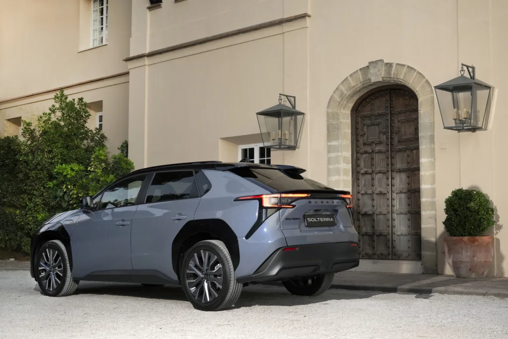 Zażyłem nowych Subaru Uncharted i Solterra w pigułce. To kontynuacja leczenia porajdowego „kaca” - Solterra 38