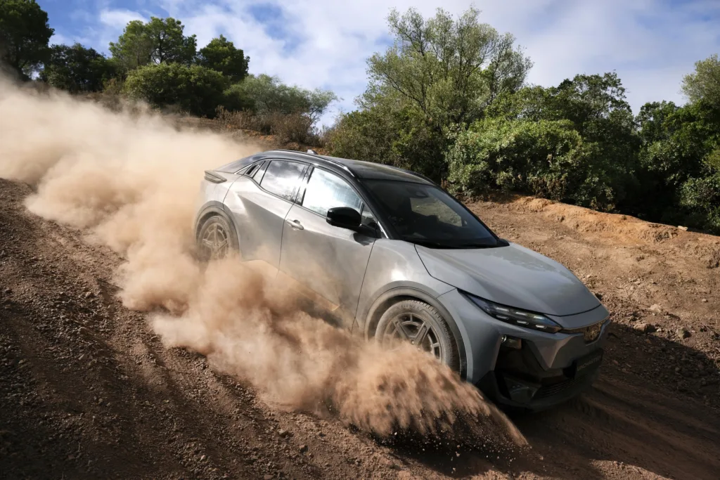 Zażyłem nowych Subaru Uncharted i Solterra w pigułce. To kontynuacja leczenia porajdowego „kaca” - Subaru Uncharted AWD Grey 18