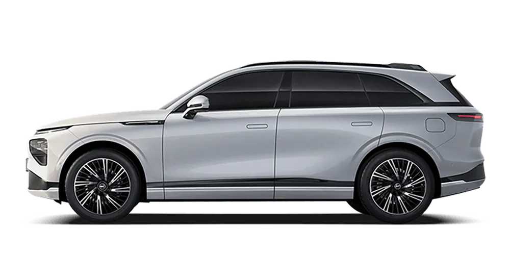 Strona główna - Xpeng G9 bok