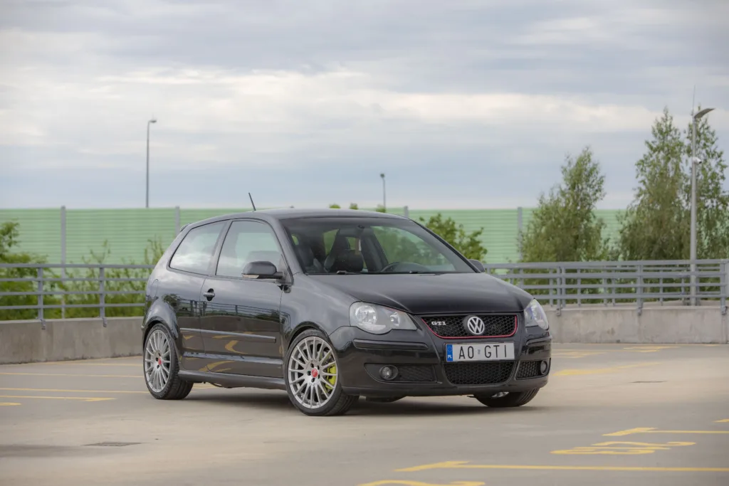 Cichy wróg europejskiej motoryzacji. Miliardowe kary za CO₂ dzielą branżę - emisje kary europa 2