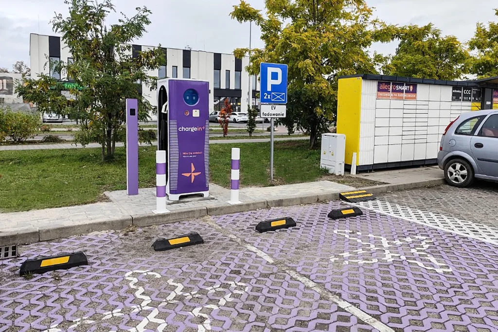 Koniec kradzieży kabli ładowania? Niemiecka firma ma na nie sposób - koniec kradziezy Stacja ChargeIn Rawa Mazowiecka