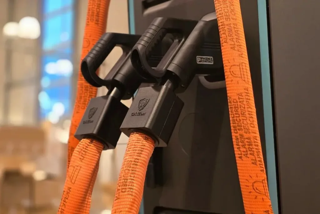 Koniec kradzieży kabli ładowania? Niemiecka firma ma na nie sposób - koniec kradziezy zlodzieje kable ladowarki 2