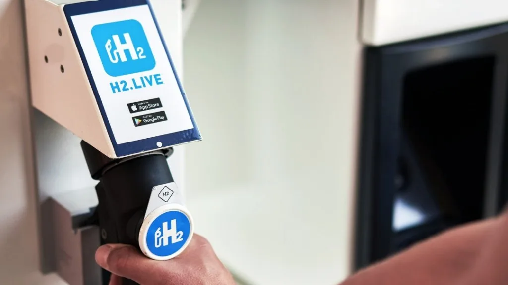 Polska coraz bliżej zielonej gospodarki - orlen wodor dolina