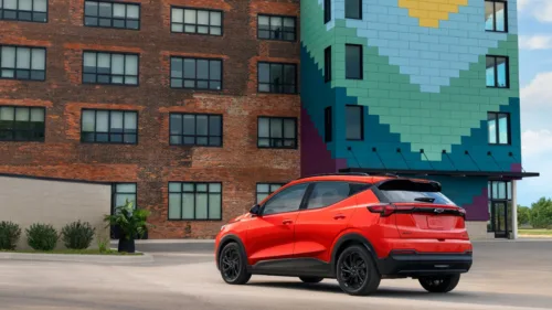 Wszystkie wiadomości - 1 rynek nowych aut w USA hamuje Chevrolet Bolt