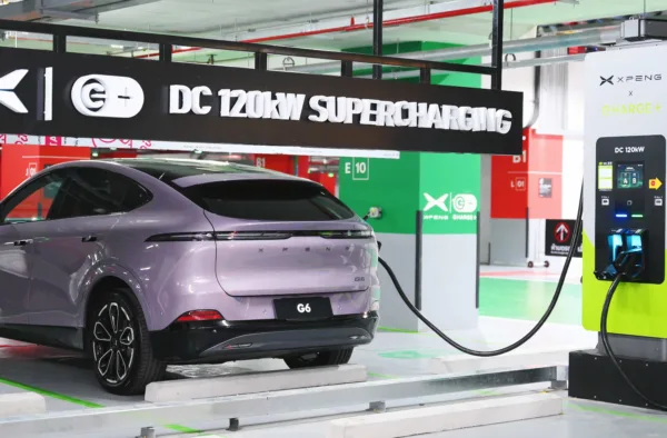 Testy i opinie - 1 xpeng bije rekord ladowania