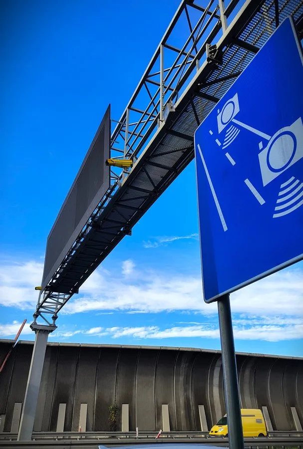 Policyjna akcja „Speed” ruszyła! Nowe odcinkowe pomiary już działają - 2 A8 speed odcinkowy pomiar X