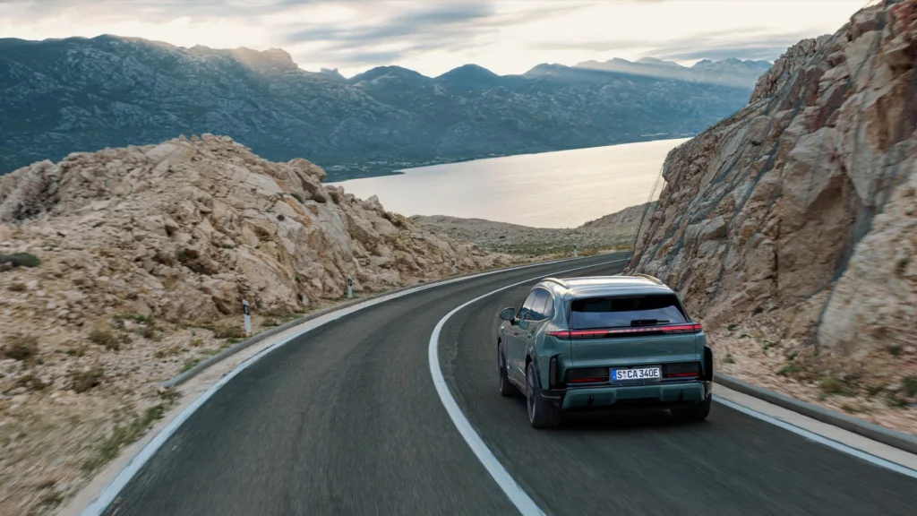 Porsche Cayenne Electric: Pokaz technologicznej mocy! - 327519 1920x1280