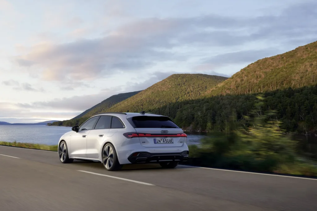 Gorąca końcówka roku w branży leasingowej. Wykup auta? Przedsiębiorcy powinni szybko podjąć decyzję! - A250322 large