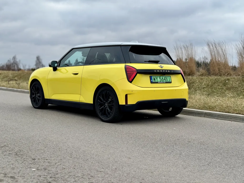 MINI Cooper SE nadwozie