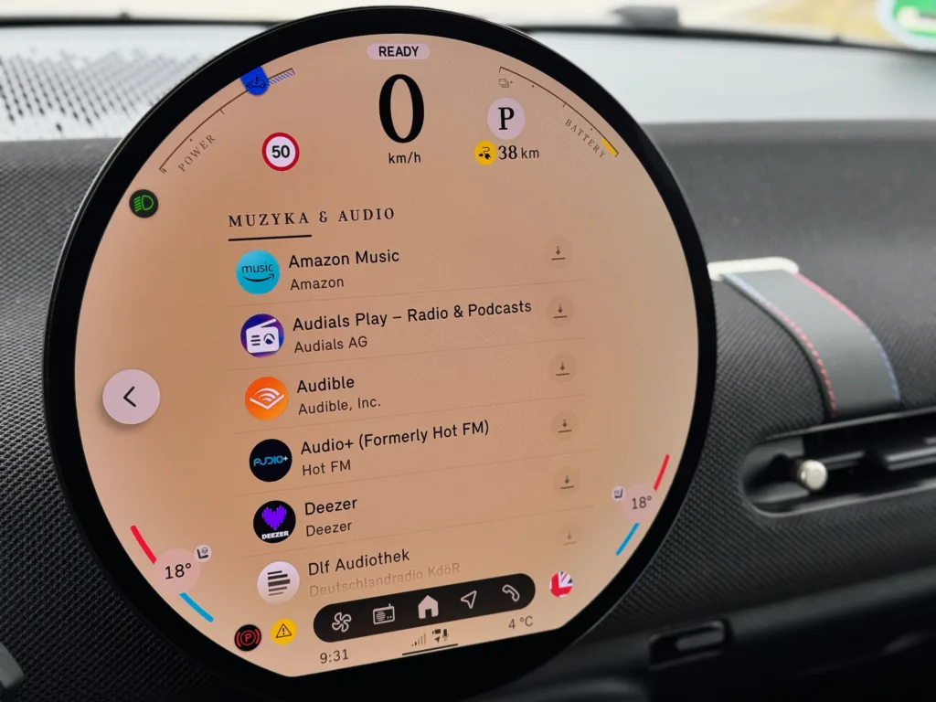 MINI Cooper SE ekran aplikacje