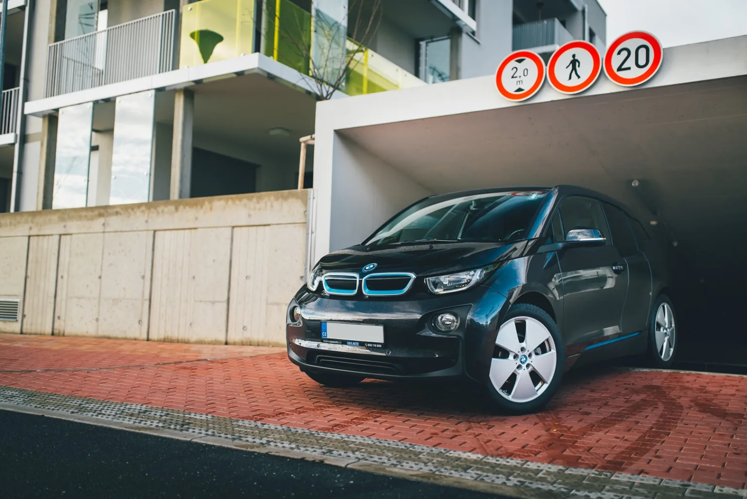 bmw i3, elektromobilni, elektromobilność, używane samochody elektryczne, używane ev, aaa auto, ev klub polska