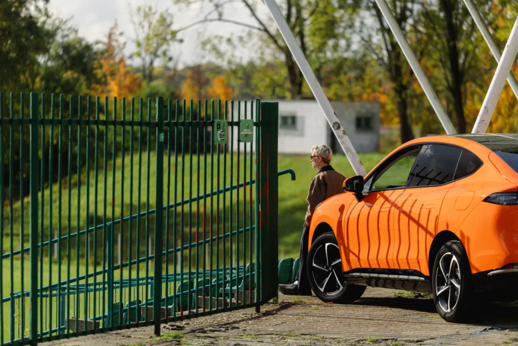 Vito Bambino wypromuje GAC i elektryczny model Hyptec HT - vito promuje gac