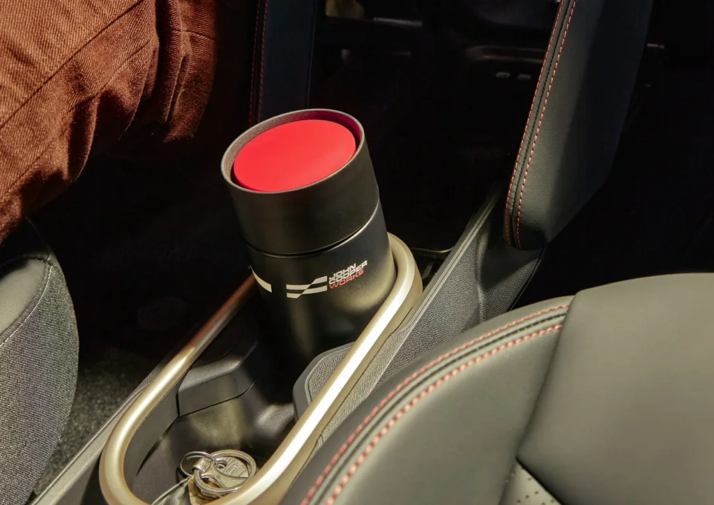 Motorprezenty 2025 - przewodnik po prezentach dla kierowcy auta elektrycznego Motorprezenty 2025 - przewodnik po prezentach dla kierowcy auta elektrycznego - 1 przewodnik po prezentach