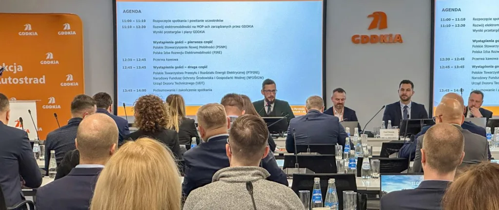 W 2026 roku na 11. MOP-ach powstaną stacje ładowania dla eHDV. Za pięć lat na wszystkich 166 - 1 stacje ladowania dl aehdv gddkia