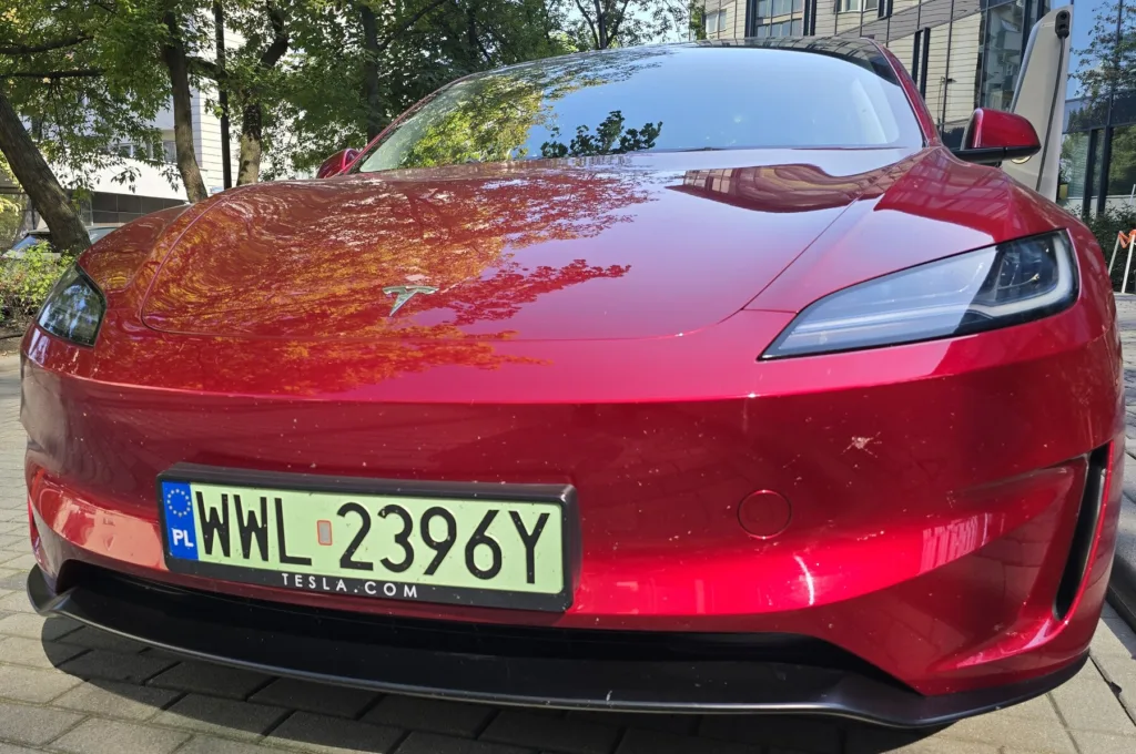 „Druga strona medalu” baterii w Teslach. EV Clinic: Ogniwa NCM z Chin to katastrofa - 4 tesla baterie zywotnosc