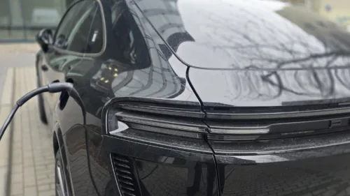 Strona główna - Globalna sprzedaz elektrykow 1