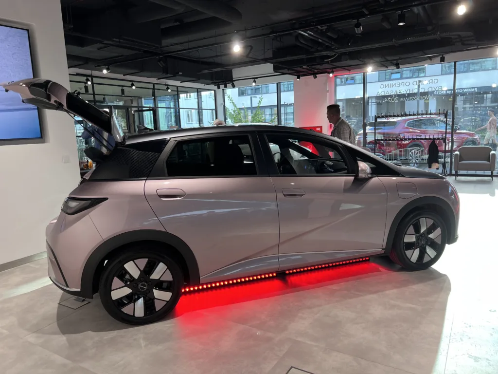 BYD przekracza granicę 15 milionów pojazdów NEV. Globalny rekord i coraz mocniejsza pozycja w Polsce - IMG 9972