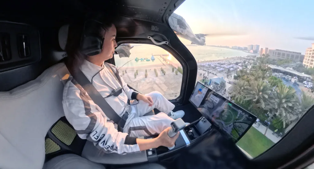 Modułowy latający samochód od ARIDGE z zasięgiem 1000 km Modułowy latający samochód od ARIDGE z zasięgiem 1000 km - Modulowy latajacy samochod 2