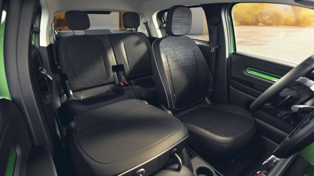 Twingo E-Tech Electric. Nadjeżdża miejski elektryk za mniej niż 20 tys. euro! - Renault Twingo E Tech electric 4