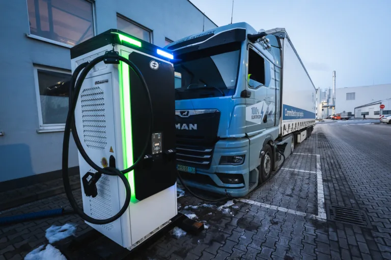 Strona główna - Zagraniczne zmiany w oplatach FotKrzysztof Kubiak