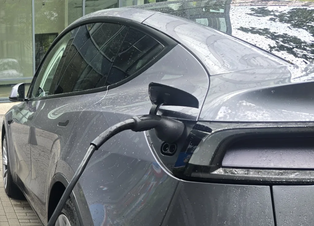 Rafineria litu ruszyła w Teksasie. To może zmienić reguły gry na rynku baterii - 20250516 100348