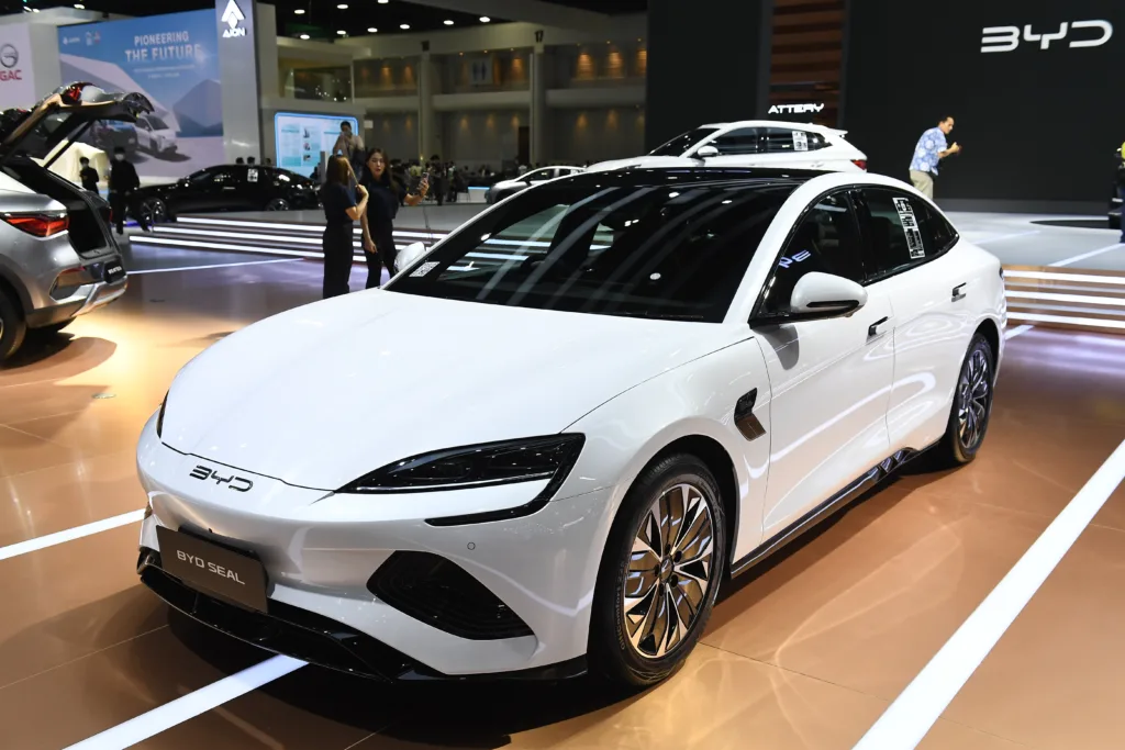 Model Geely nowym hitem NEV. Galaxy Xingyuan za równowartość 36 tys. złotych rozbił bank - 67 03 25 BYD by gigi00021