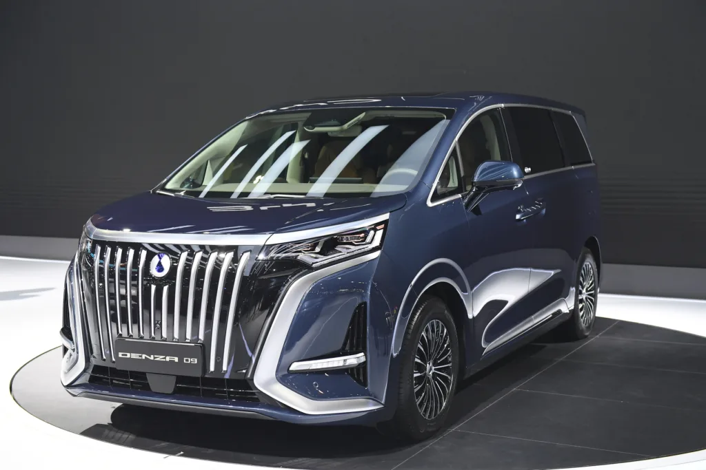 BYD zdetronizował Teslę. Chiński szturm na elektromobilność - BYD zdetronizowal Tesle 3