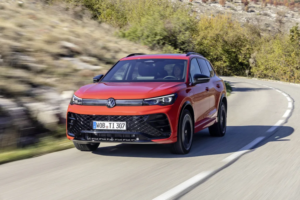 Jest ID.4, będzie ID.Tiguan, czyli elektryczny jak spalinowy Jest ID.4, będzie ID.Tiguan, czyli elektryczny jak spalinowy - DB2024AU00040 large 1