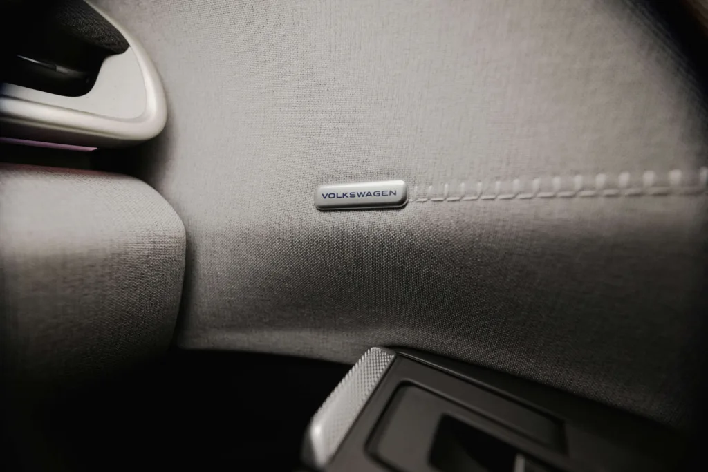 Znamy wnętrze ID.Polo. 25 tys. euro, zmiana filozofii i powrót do manualnych kontrolerów - DB2025AU02044 retina 2400