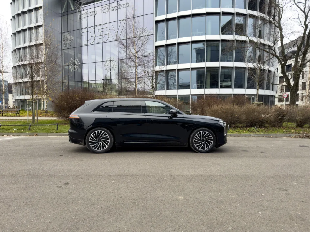 350 tys. zł za chińskie premium? Czy to wystarczy, aby pokonać Zachód? - Exlantix ET 29