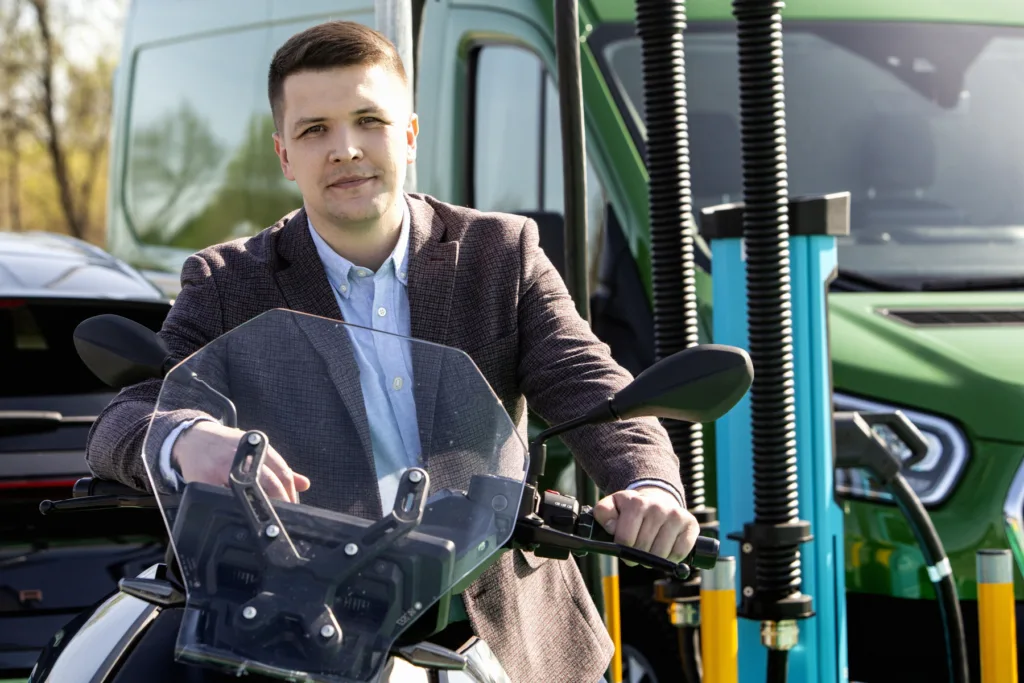 Powerdot i Decathlon w partnerstwie. 28 hubów z 250 punktami ładowania w planach - powerdot decathlon Grigoriy Grigoriev