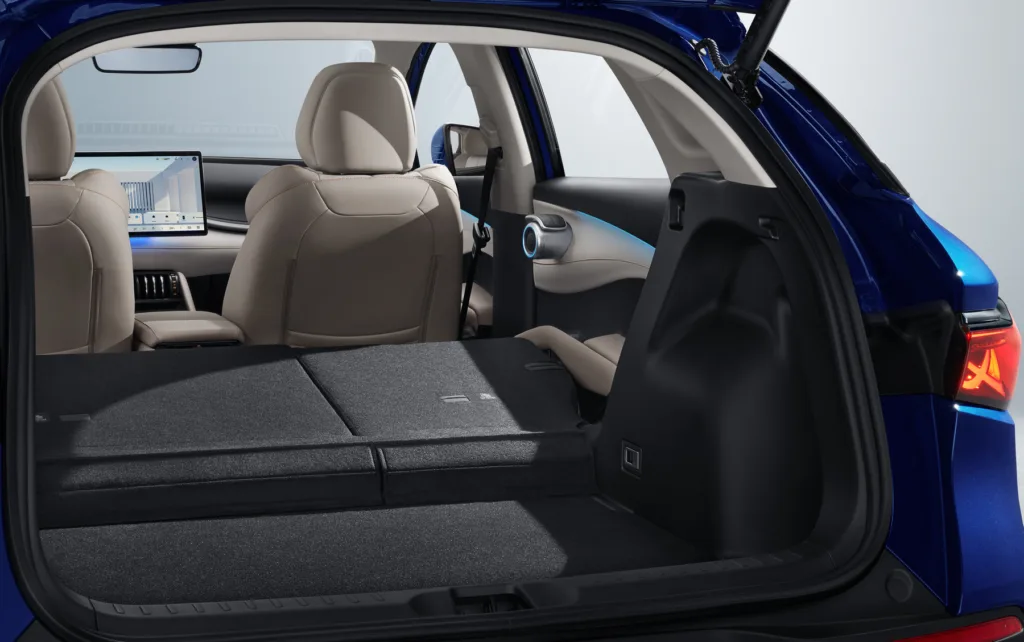 ATTO 3 EVO z większą baterią, architekturą 800 V i wreszcie z napędem AWD - ATTO 3 EVO z wieksza bateria 6