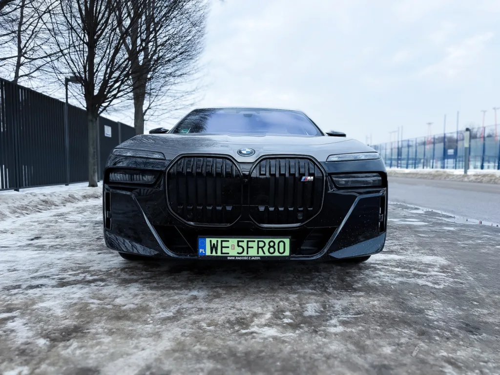 Test BMW i7 M70 iXDrive: Luksusowa limuzyna czy sportowiec? - BMW i7 18