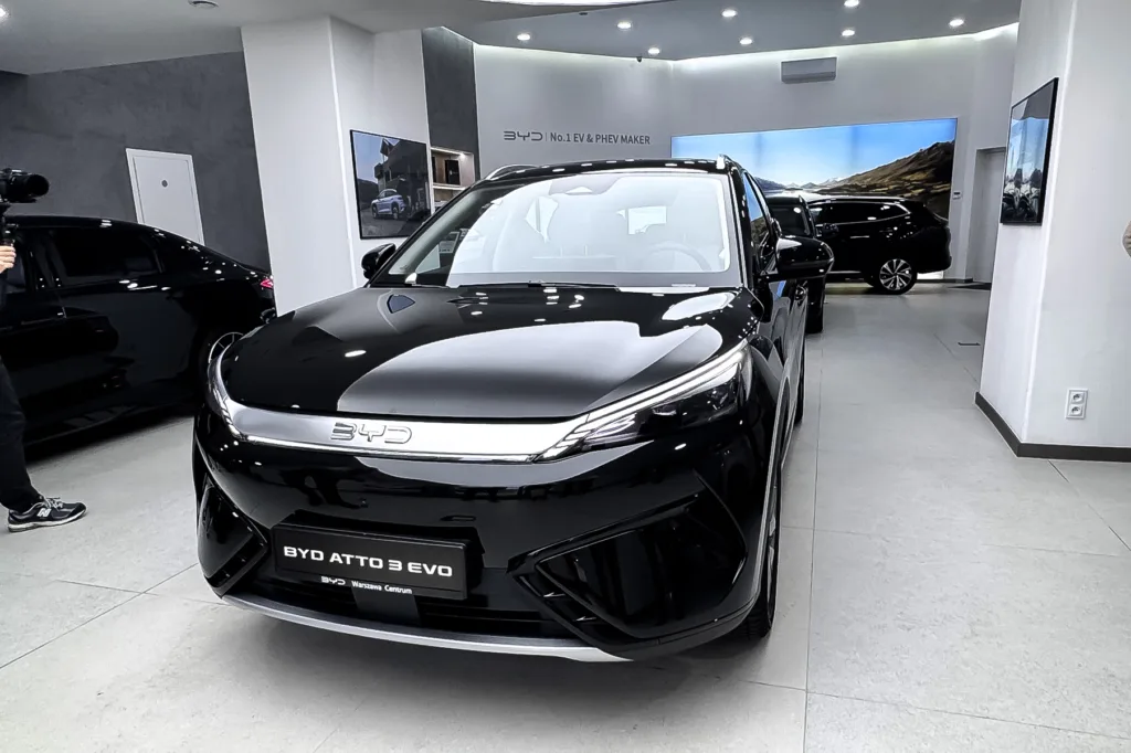 BYD ATTO 3 EVO po modernizacji. Bardzo groźna broń na europejskich i azjatyckich rywali BYD ATTO 3 EVO po modernizacji. Bardzo groźna broń na europejskich i azjatyckich rywali - BYD atto 3 EVO 26