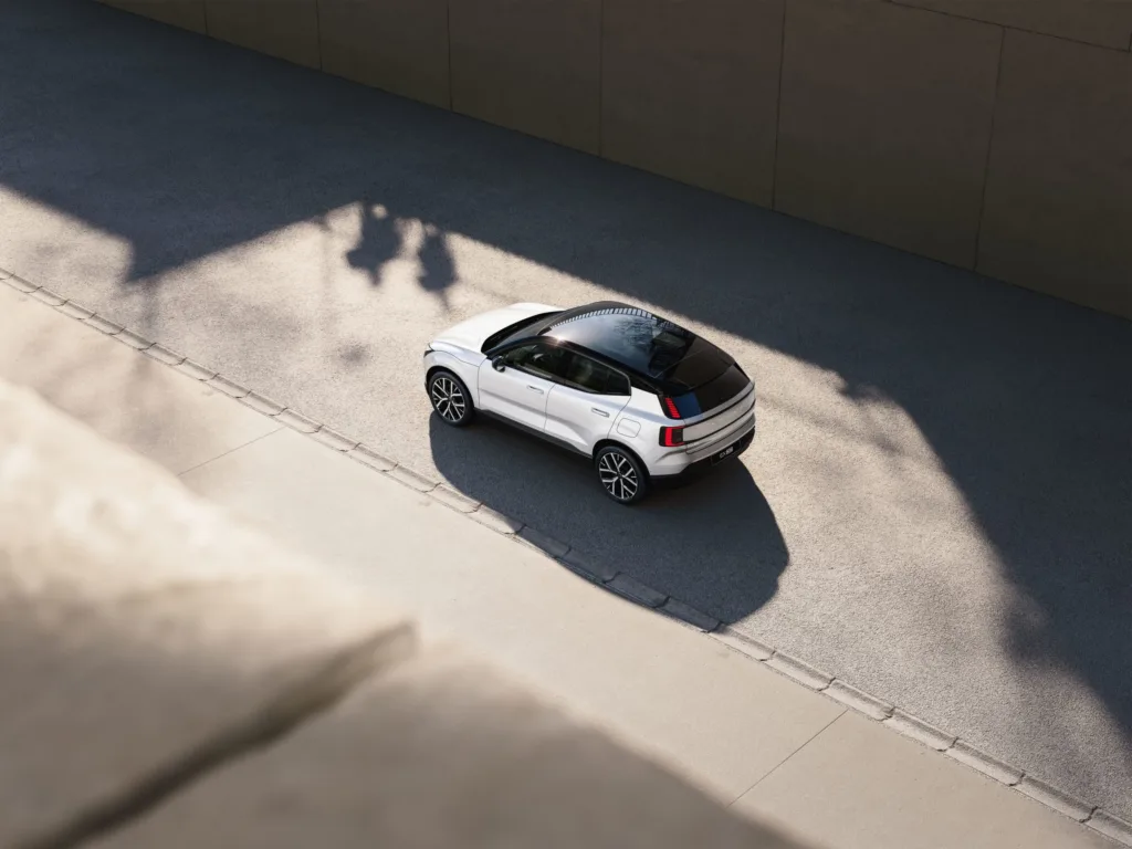 EX30 po aktualizacji. Wersja bazowa z mocą 150 KM i akumulatorem 51 kWh - EX30 po aktualizacji 2