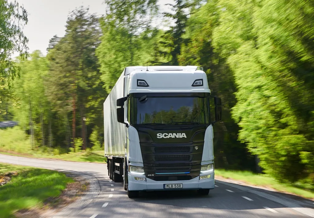 Niderlandy przyspieszają rewolucję transportową. E‑ciężarówki potrzebują 7400 punktów ładowania Niderlandy przyspieszają rewolucję transportową. E‑ciężarówki potrzebują 7400 punktów ładowania - Niderlandy przyspieszaja zielona rewolucje 4