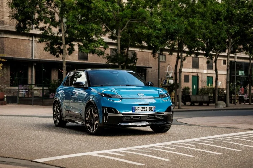 Nowa Micra w pełnej ofercie. Elektryczny powrót od 119 900 zł Nowa Micra w pełnej ofercie. Elektryczny powrót od 119 900 zł - Nowa micra 1