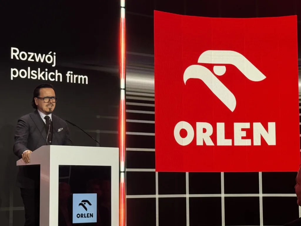 „Energia jutra zaczyna się dziś”. ORLEN podsumował rok strategii i podkręcił tempo inwestycji „Energia jutra zaczyna się dziś”. ORLEN podsumował rok strategii i podkręcił tempo inwestycji - Orlen podsumowal rok strategii 2