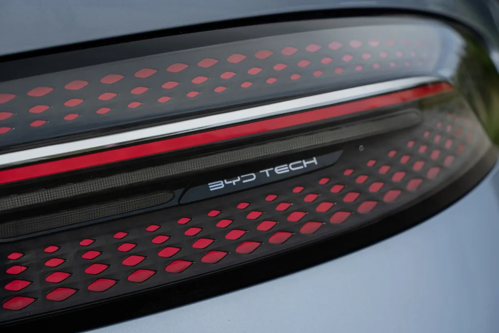 Rekordowe ładowanie. 149 mln kWh zużytej energii podczas Święta Wiosny - Rekordowe ladowanie na autostradach 2 BYD SEAL